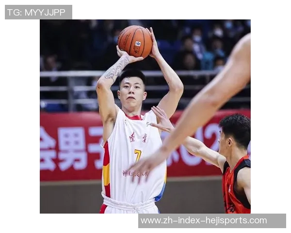 韩德君伤势恢复正常参与合练张镇麟状态良好无碍继续训练